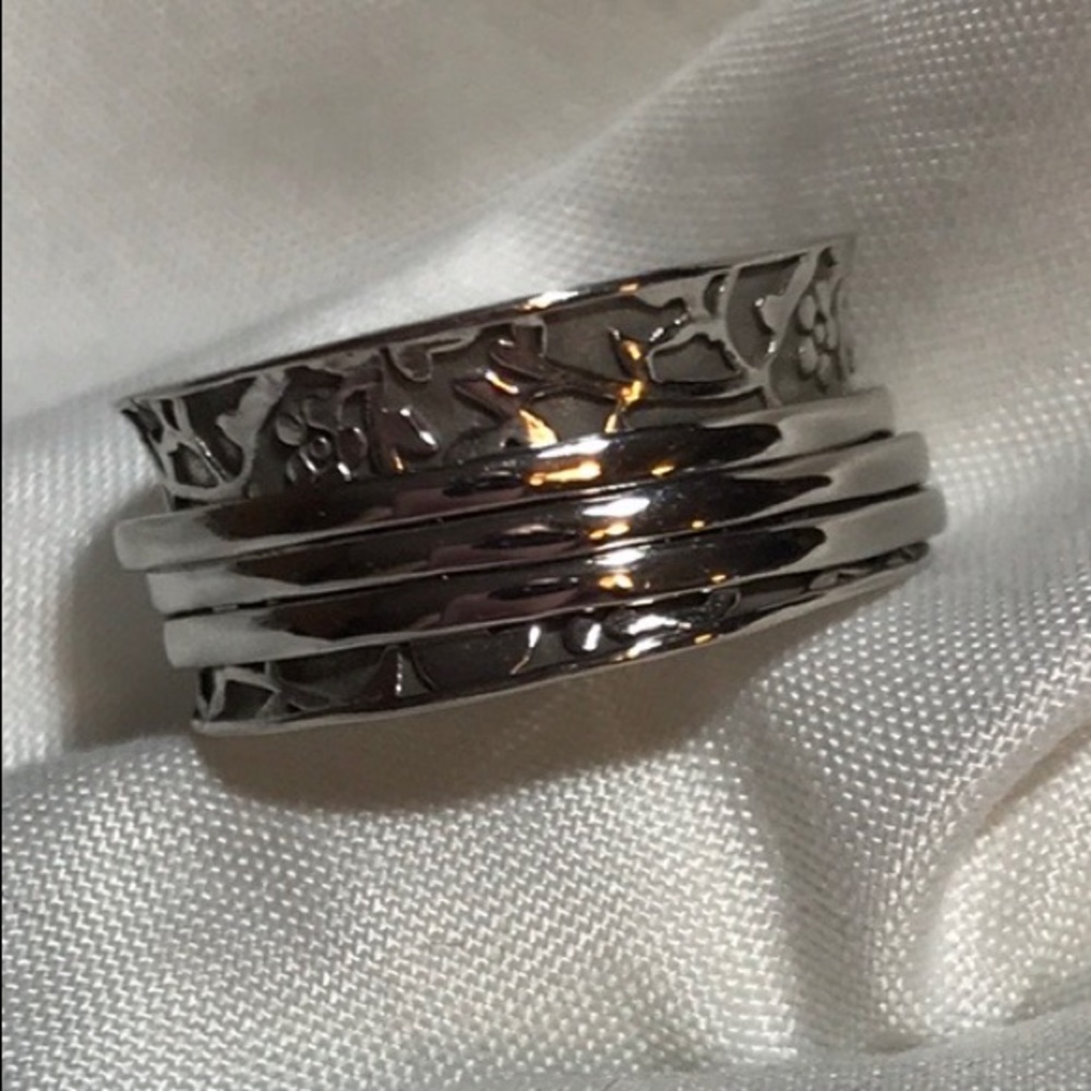 Sterling Silver Spinner Ring Sz 6, 7